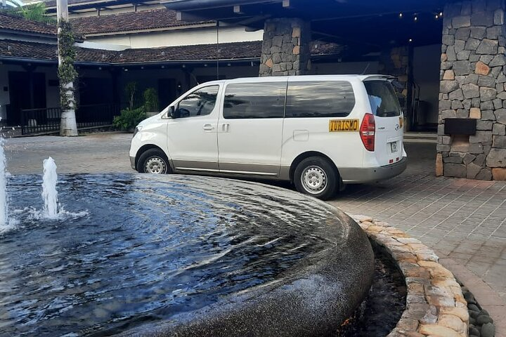 Private Transportation from Liberia Airport to Las Catalinas - Photo 1 of 6